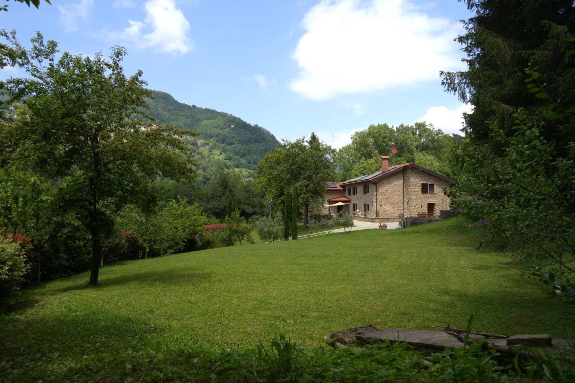 Il Paradiso Delle Beccacce Popiglio Exteriör bild