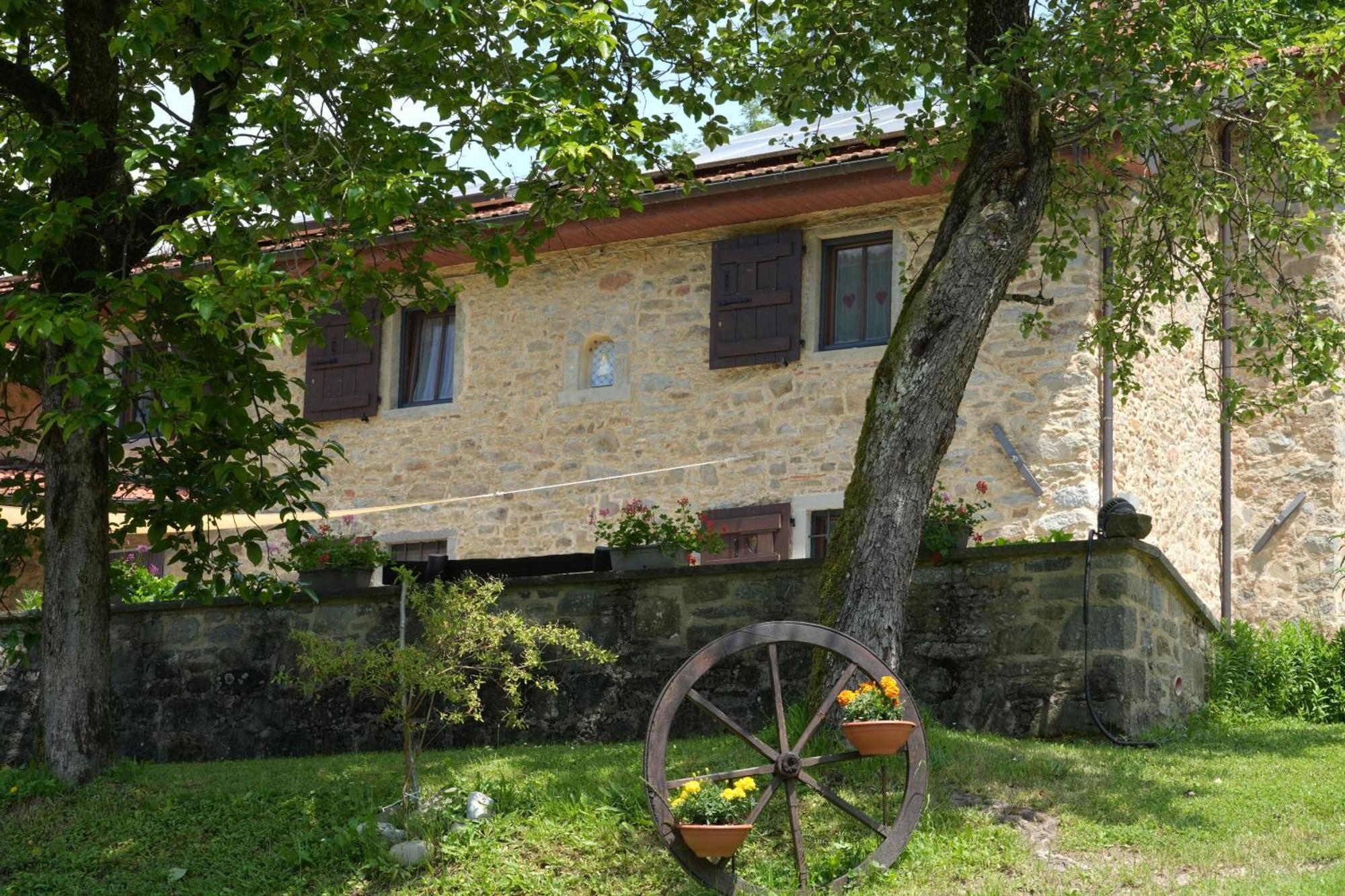 Il Paradiso Delle Beccacce Popiglio Exteriör bild
